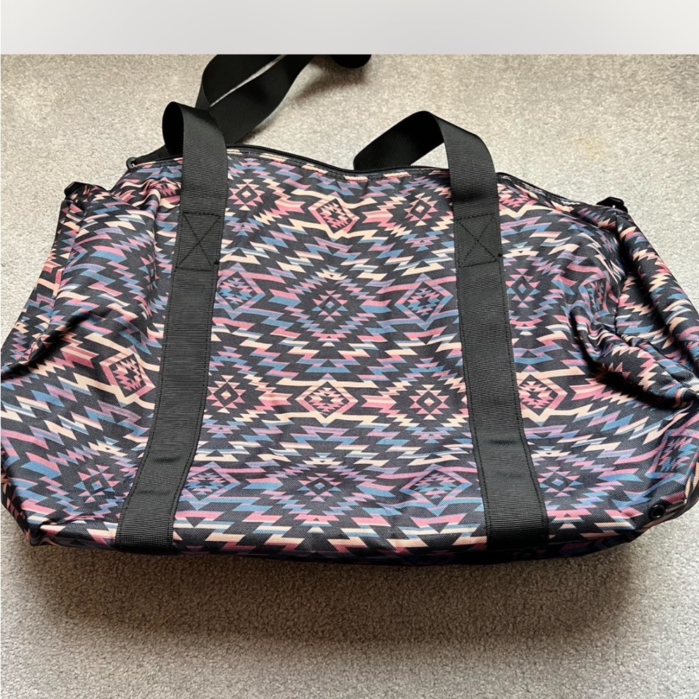 Acuity Geometric Patterned Duffel Bag - image 3